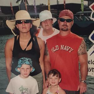 Meet your Posher, Logan